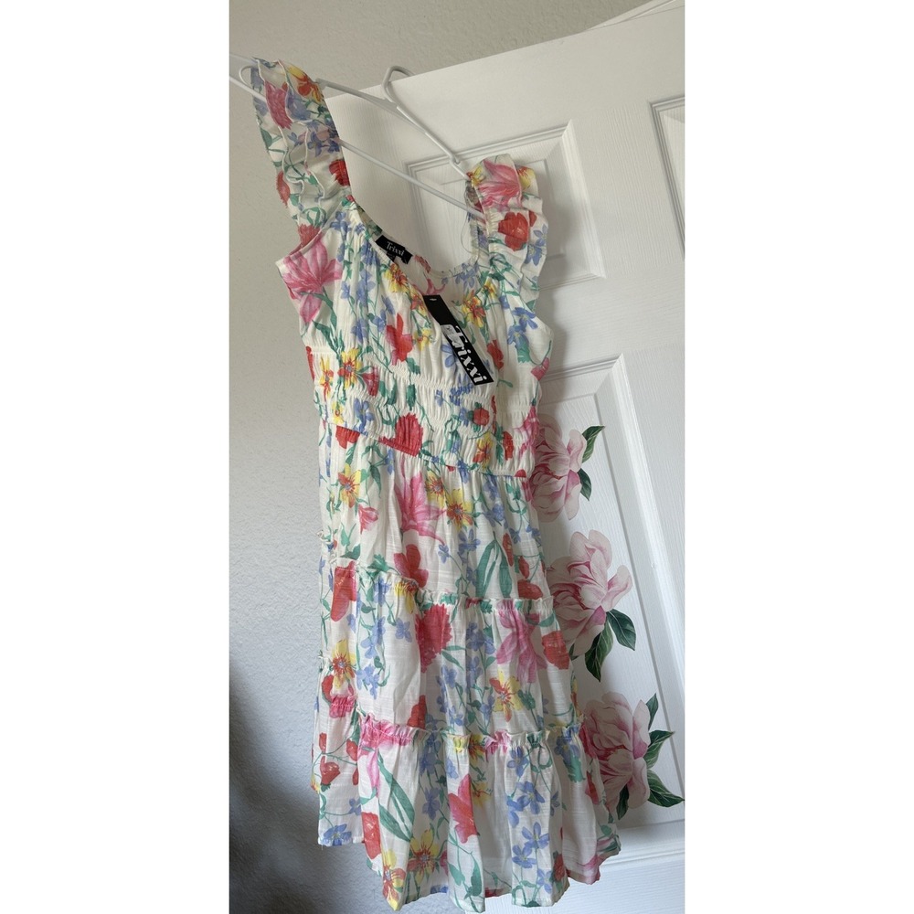 Women's Trixxi Floral-Print Flutter-Sleeve Tiered Dress - Medium NEW WITH TAGS